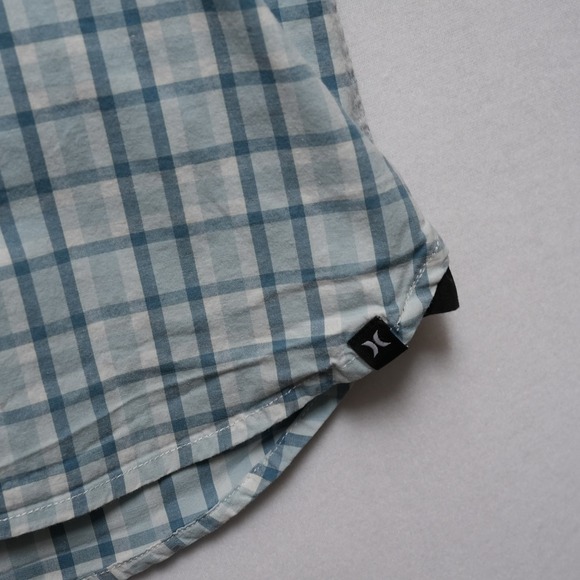 Hurley Plaid Shirt Mens XL Blue Stretch Button Up Surf Casual Short Sleeve - Picture 9 of 16